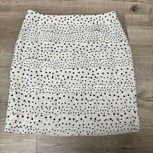White House Black Market Soft-Dot Bumblebee Pencil Skirt